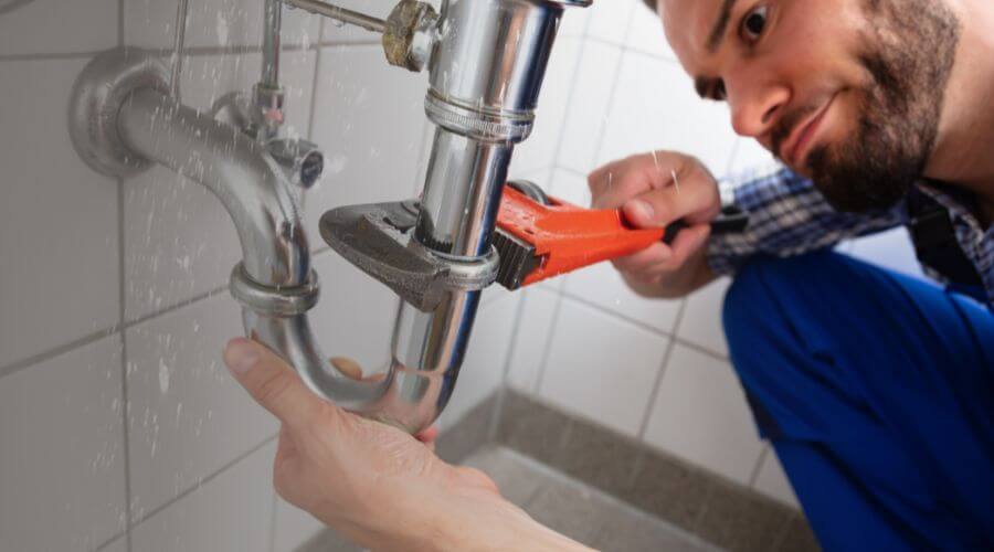 Professional same day plumber services in Cumbola, PA